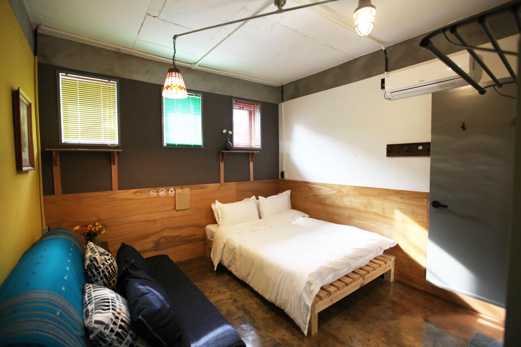 Hongdae Guesthouse Pajamaparty Seul Exterior foto